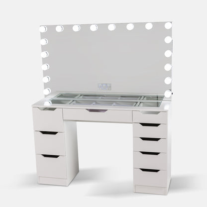 Pro-Station® + 18 LED Bulbs Mirror