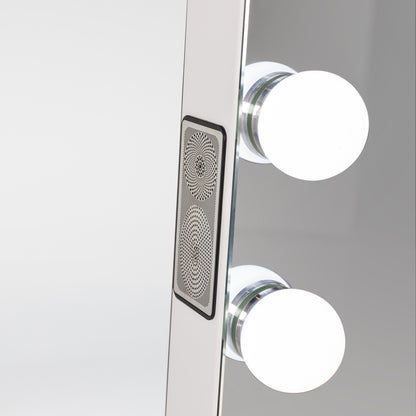 Pro-Station® + 18 LED Bulbs Mirror